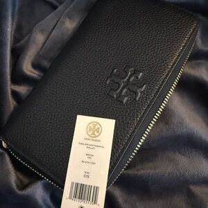 Tory Burch Black Zip Continental Wallet